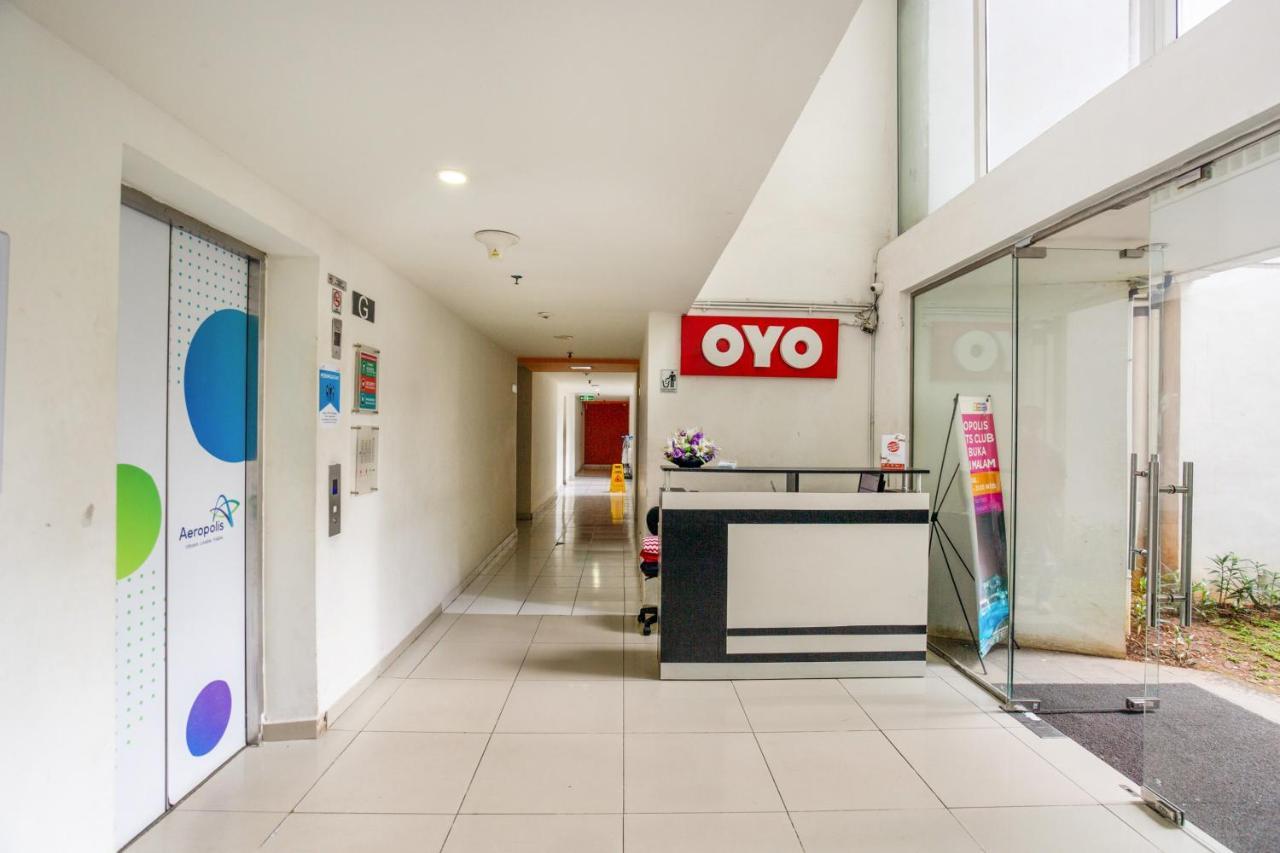 Oyo 3247 Afira Rooms Aeropolis Tangerang Exterior foto